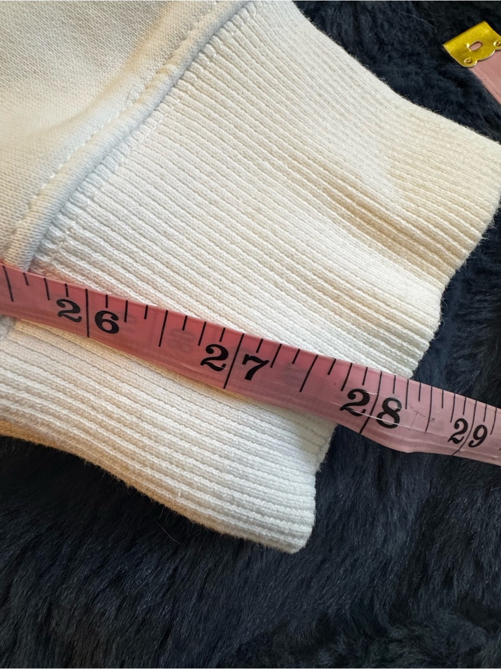 Nike Women’s size  S White Fleece Jogger Pants - Picture 5 of 5
